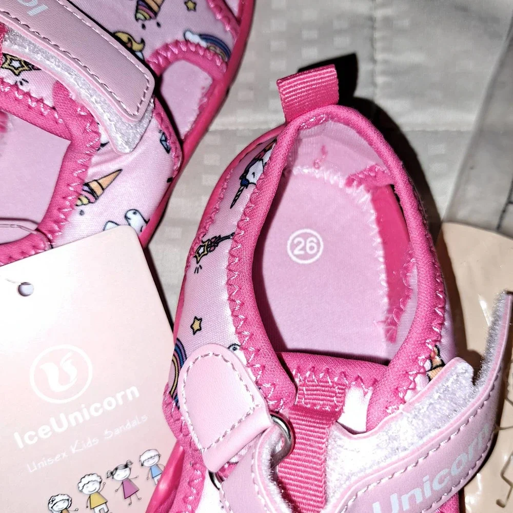 New ICEUNICORN beach/barefoot shoes - EU 26 / 9.5 Kids
